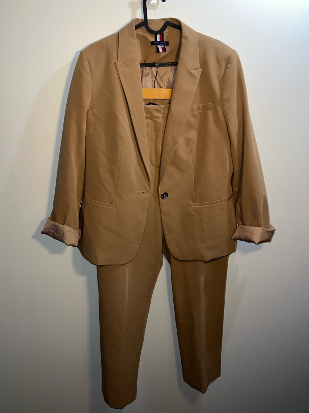 Tommy Hilfiger Men's Camel Brown Suit Jacket & Pants